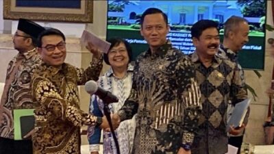 Moeldoko dan AHY akhirnya bertemu muka di Istana Negara, Senin (26/2/2024).