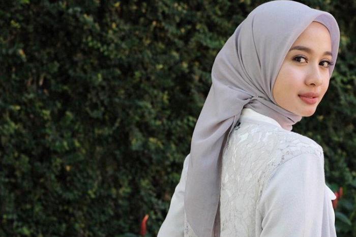 tutorial hijab segi empat rapi