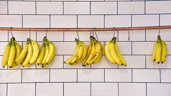 ILUSTRASI tips menyimpan buah pisang