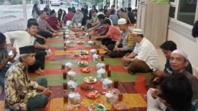 Pererat Silaturahmi, Polsek ‘Delta’ Bagikan Takjil dan Buka Puasa Bersama di Masjid Al Hamid