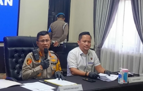 Kapolrestabes Medan Kombes Pol Teddy JS Marbun didampingi Kasat Reskrim Kompol Jama Kita Purba.(Ist)
