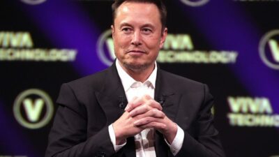 Elon Musk (Bloomberg via Getty Imaage)