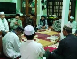 Keluarga Besar Drs Ahmad Sulhan Sitompul MAP Buka Puasa Bersama Warga dan Ustad