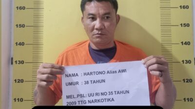 Hartono alias Awi, pengedar sabu yang dditangkap petugass Sat Res Narkoba Polres Labuhanbatu Selatan.