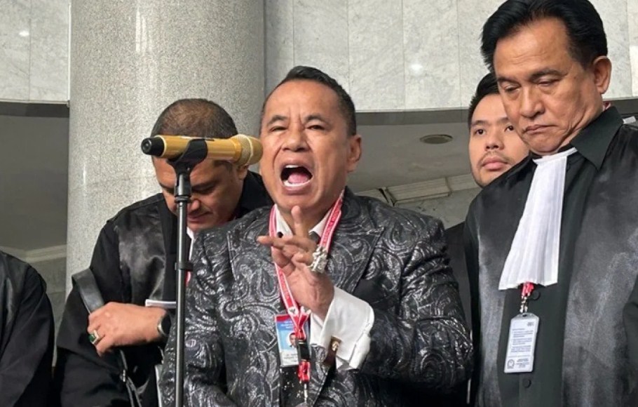 Anggota Tim Pembela Prabowo-Gibran, Hotman Paris Hutapea di Gedung Mahkamah Konstitusi (MK), Jakarta Pusat, Rabu (27/3/2024).(TV One)