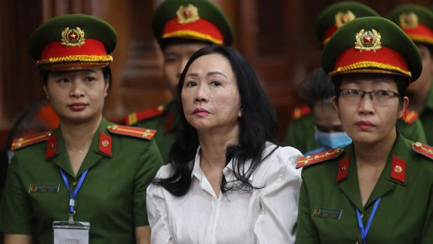Sosok Truong My Lan adalah crazy rich Vietnam yang divonis hukuman mati oleh pengadilan setempat pada Kamis (11/4/2024) kemarin.(AFP/STR)