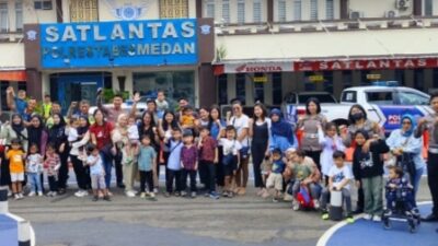 Polisi Sahabat Anak poto bersama.(ist)