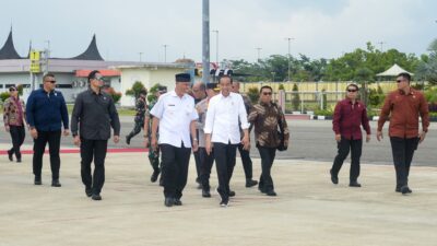 Respon Jokowi Soal Tidak Diundang Rakesnas PDIP