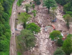 Disdukcapil Kabupaten Agam Buka Posko Pembuatan Dokumen Kependudukan untuk Korban Banjir