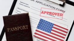 ILUSTRASI- Dokumen perjalanan menuju Amerika Serikat, seperti visa.(Traveloka)