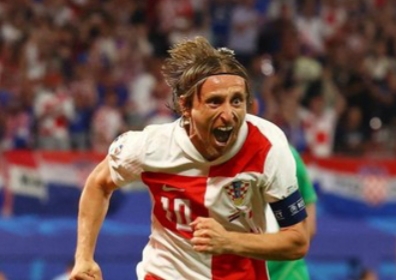 Luca Modric.(Ist)