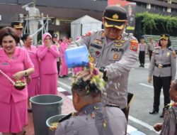 93 Personel Polrestabes Medan Naik Pangkat : Jabatan Adalah Amanah