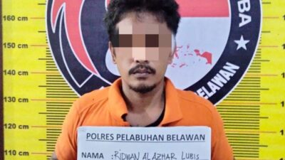 Ridwan (33), pengedar sabu yang biasa beroperasi di Jalan Karya Bakti, Kelurahan Tanjung Mulia, Kecamatan Medan Deli, Kota Medan akhirnya ditangkap.