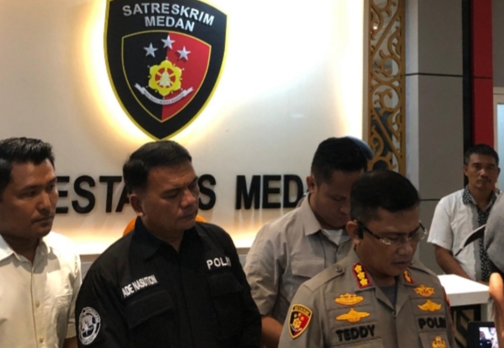 Kombes Pol Teddy JS Marbun memberikan keterangan.(ist)