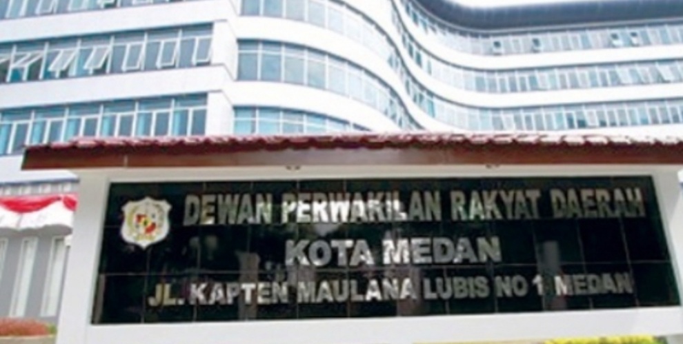 Kantor DPRD Medan.