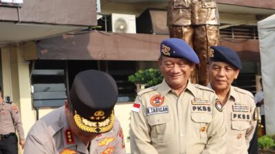 Kapolda Sumut Resmikan Patung Jenderal Hoegeng : Sosok Polisi Jujur