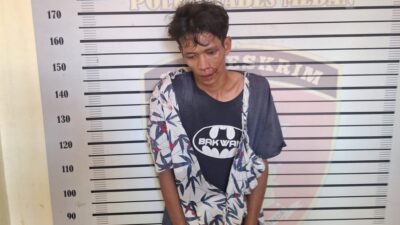 Ari Akbar, warga Jalan Brigjend Katamso, Gang Sempurna, Kelurahan Sei Mati, Kecamatan Medan Maimun, Kota Medan digebuki warga usai ketahuan menjambret.