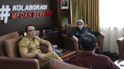 Plt Wali Kota Medan menerima kunjungan Rektor UISU.(ist)