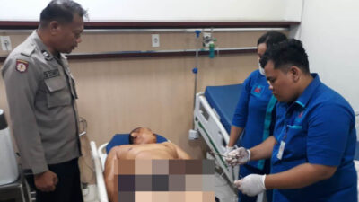 Adi Prayetno (49) warga Dusun IV, Gang Pringgan, Desa Telaga Sari, Kecamatan Tanjungmorawa, Kabupaten Deliserdang ditemukan tewas dengan kondisi luka tusuk dan bacok di lengan, bahu dan pahanya.