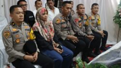 Kapolrestabes Medan, Kombes Pol Teddy John Sahala Marbun dan jajaran di rumah duka.(ist)