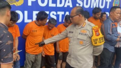 Kapolrestabes Medan Kombes Pol Gidion Arif Setyawan tanyai pelaku.(ist)