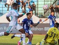 Hasil Liga 1: Bek Jadi Kiper, PSIS Semarang Menang Dramatis atas Persik 1-0