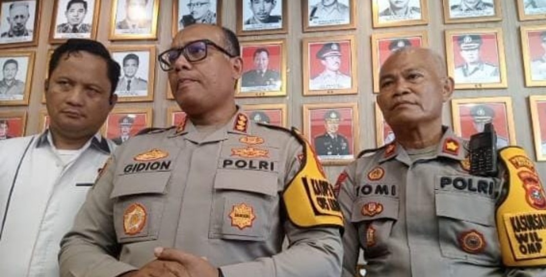 Kapolrestabes Medan Kombes Pol Gidion Arif Setyawan memberikan keterangan kepada awak media.(keisa)