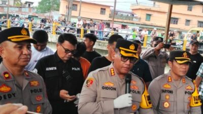 Kapolrestabes Medan Kombes Gidion Arif Setiawan merilis kasus begal.(ist).