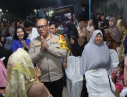 Malam-malam, Kapolrestabes Medan Sapa Warga Pulo Brayan Bengkel 