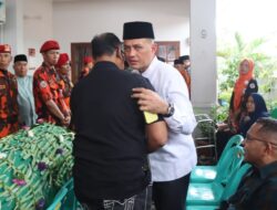 Kapolrestabes Medan Melayat ke Rumah Duka Orang Tua Anggota DPRD Sumut, Rahmaddian Shah