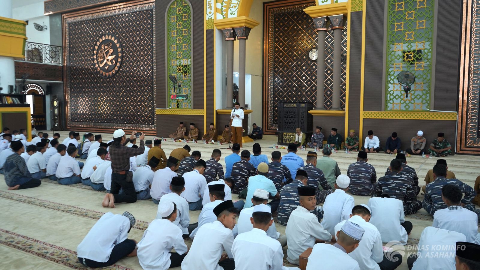 Jemaah hadiri Isra Mi'raj.(ist)