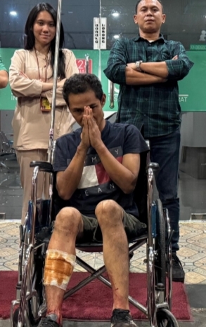 Pelaku di kursi roda.(humas)