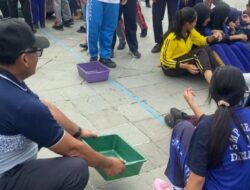 Rangkaian HUT Bhayangkara ke-79, Kapolrestabes Medan dan Istri Berbaur dengan Warga ikut Fun Games
