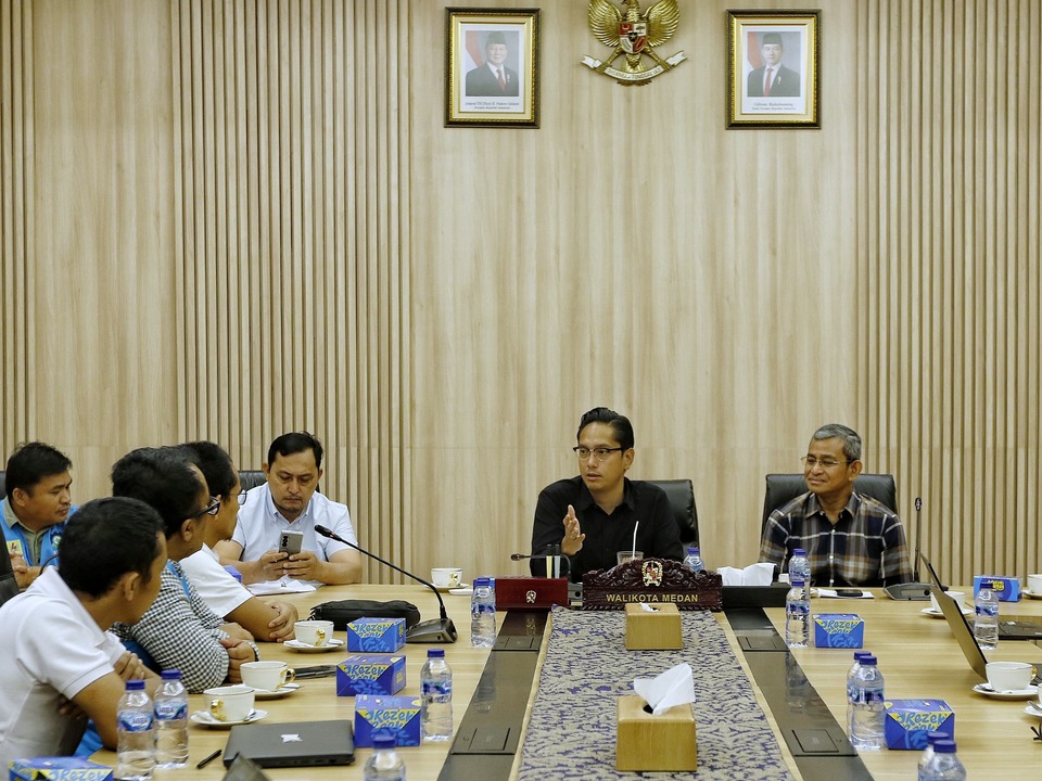 Wali Kota Medan Rico Waas gelar pertemuan.(ist)