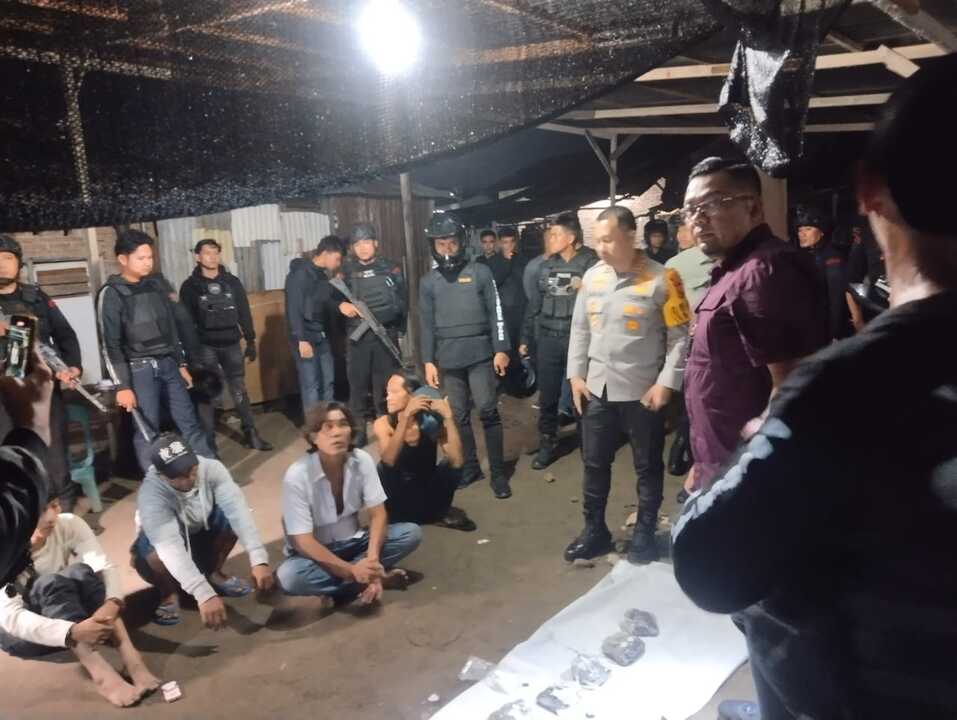 Kapolrestabes Medan, Kombes Pol Jean Calvijn Simanjuntak di lokasi penggerebekan.(Humas)