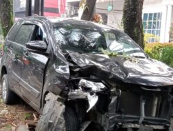 Diduga Ngantuk, Avanza Hitam Tabrak Pejalan Kaki : 1 Tewas, 2 Luka Berat