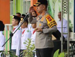 Kapolrestabes Medan Pembina Upacara di Sekolah Muhammadiyah 3 : Ingatkan Bahaya Geng Motor dan Narkob