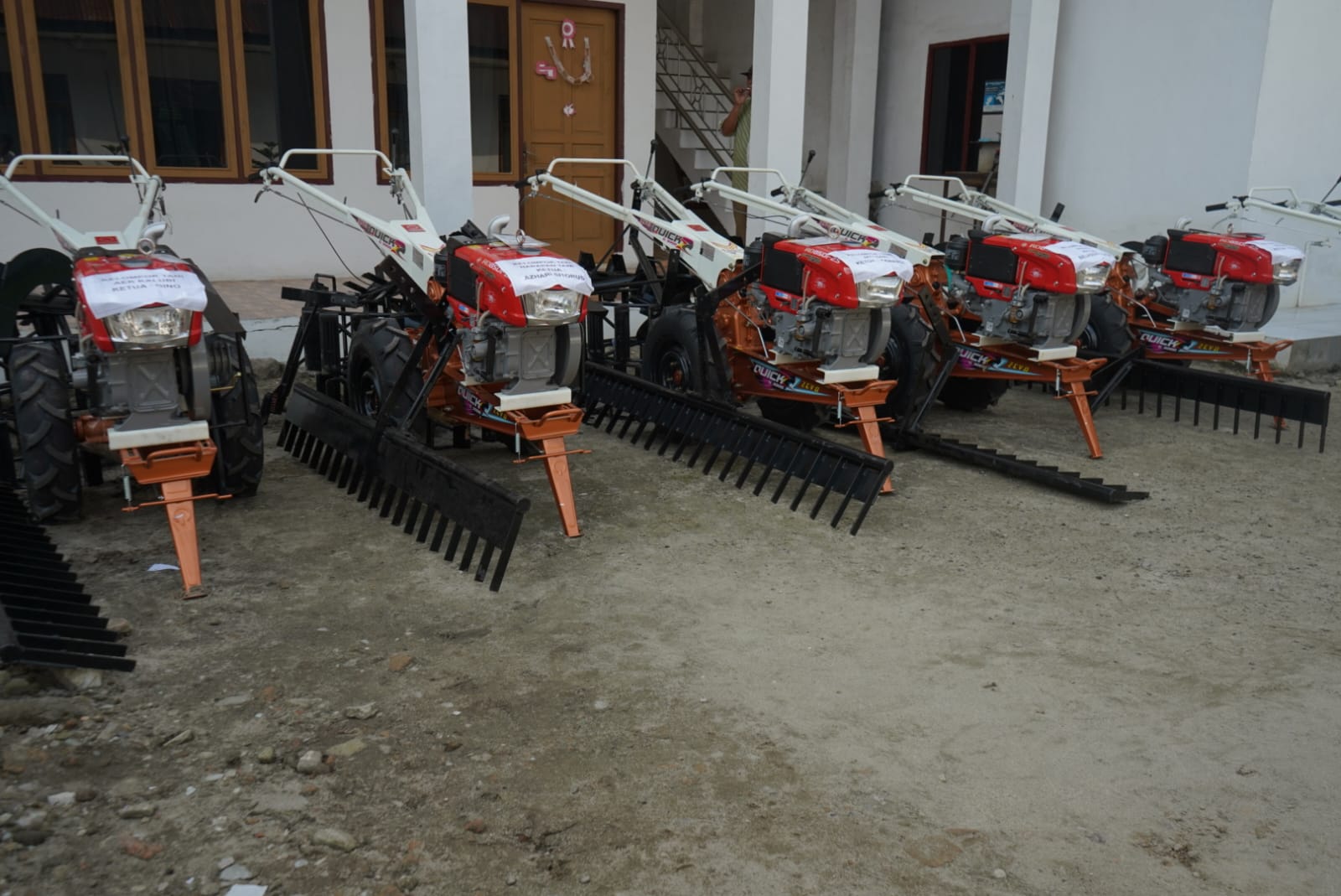 Bantuan Alsintan. (ist)