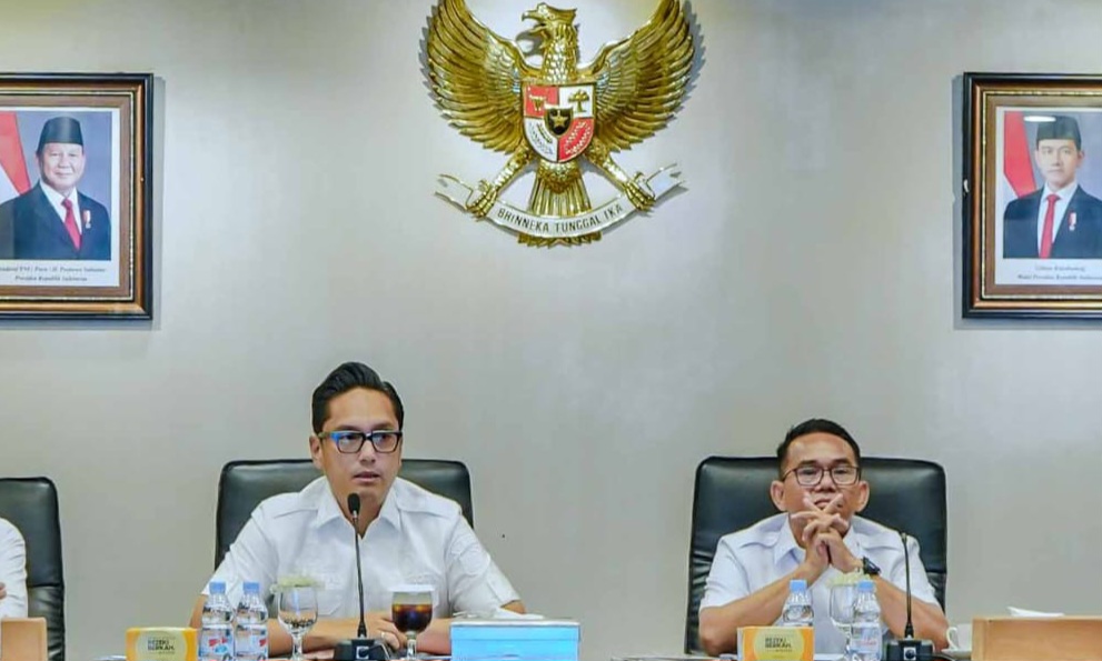 Walikota Medan bersama Wakil Walikota rapat kerja.(ist)